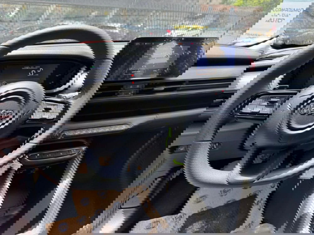 Jeep Avenger nuova a Salerno (5)