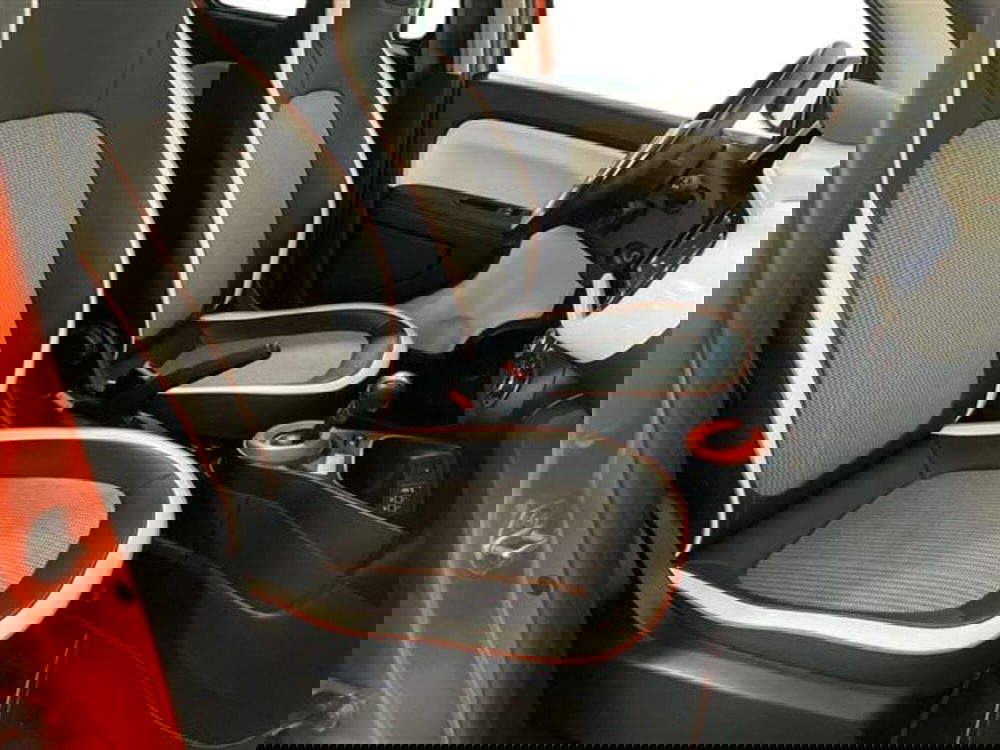 Renault Twingo usata a Como (11)