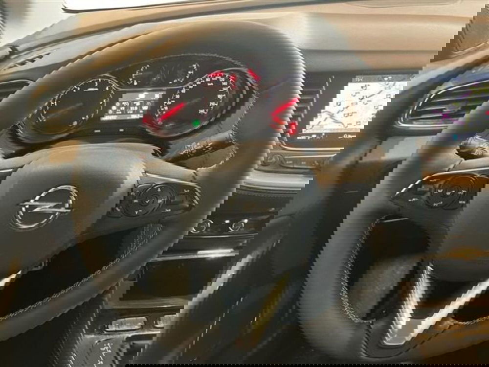 Opel Grandland X usata a Como (19)