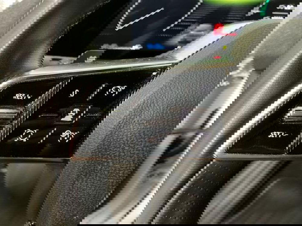 Renault Megane E-Tech Electric usata a Como (20)