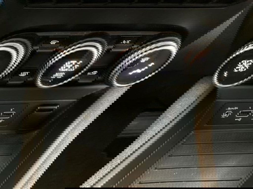 Renault Zoe usata a Como (14)