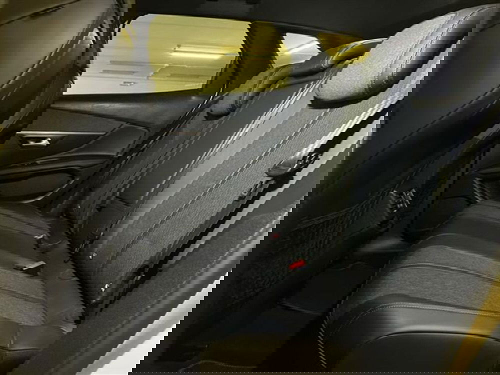 Peugeot 3008 usata a Como (12)