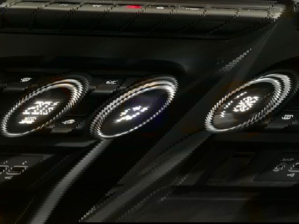 Renault Arkana usata a Como (19)