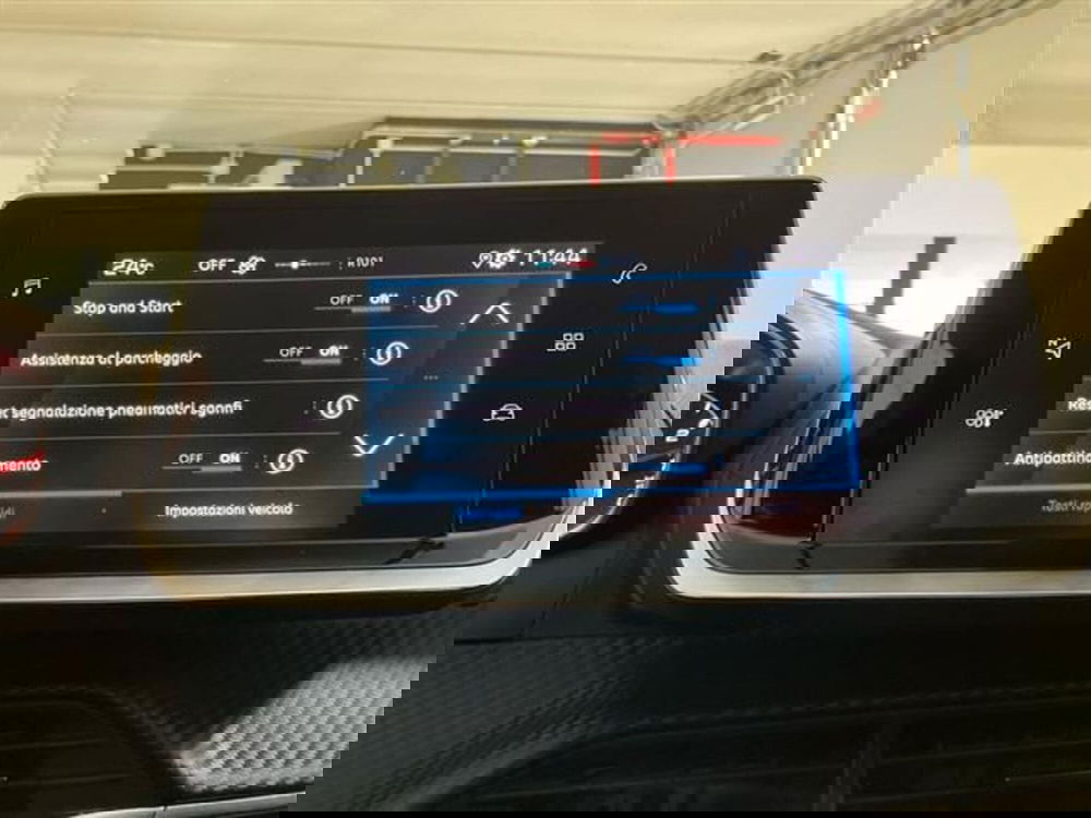 Peugeot 2008 usata a Como (14)