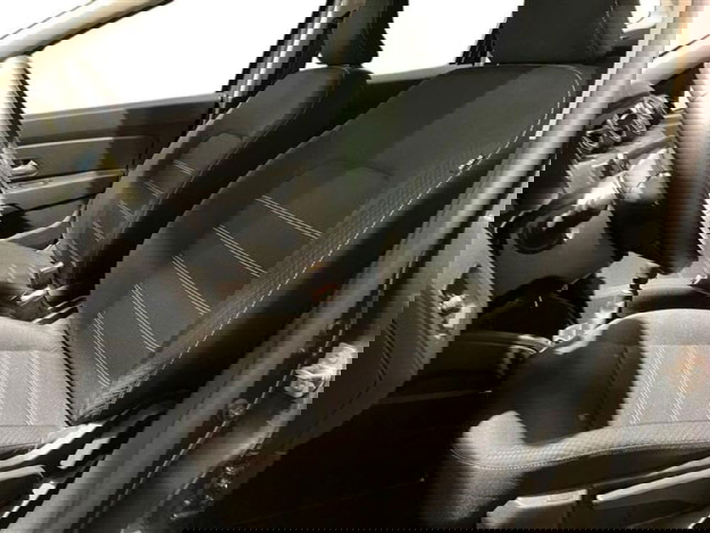Dacia Duster usata a Como (10)