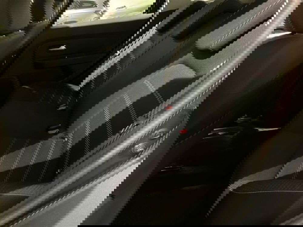 Dacia Duster usata a Como (13)