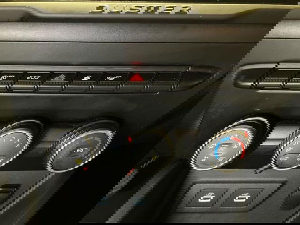 Dacia Duster usata a Como (18)