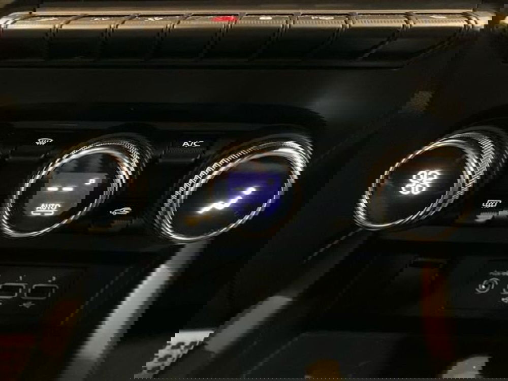 Renault Arkana usata a Como (19)