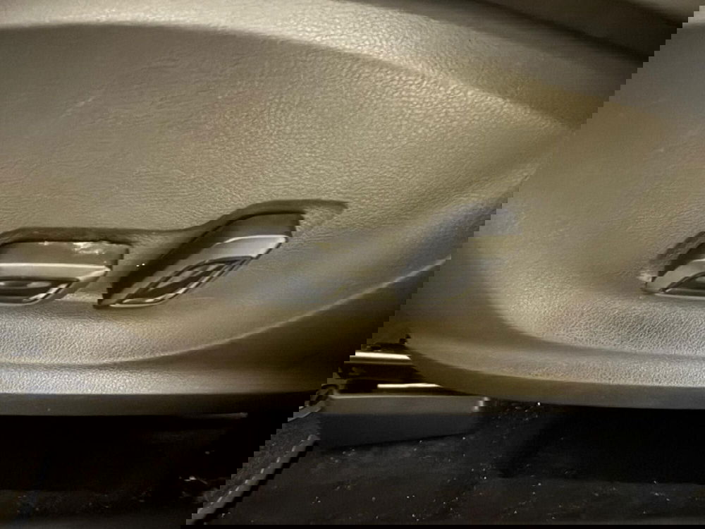 Mg ZS usata a Massa-Carrara (13)