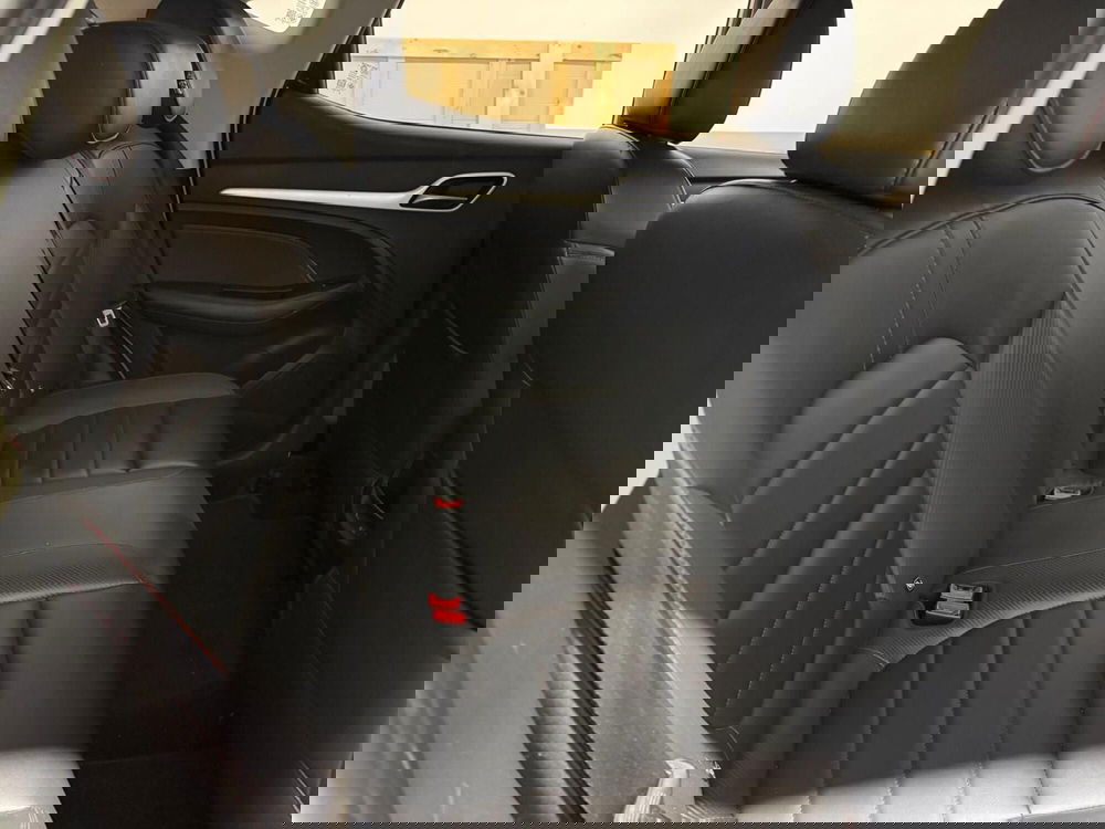 Mg ZS usata a Massa-Carrara (18)