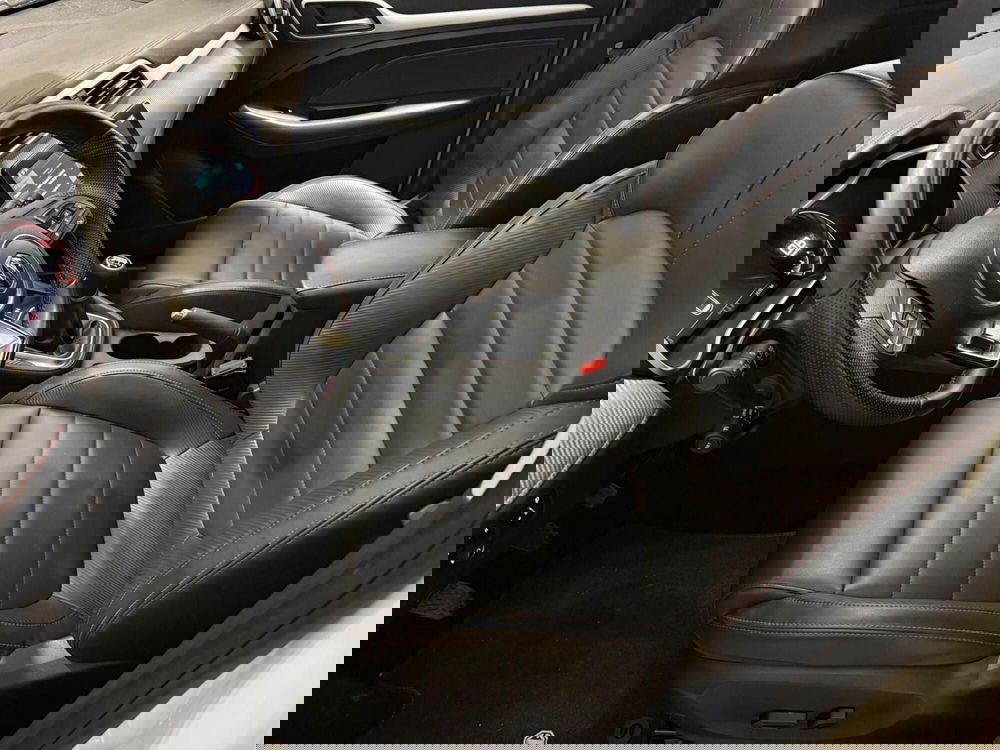 Mg ZS usata a Massa-Carrara (5)