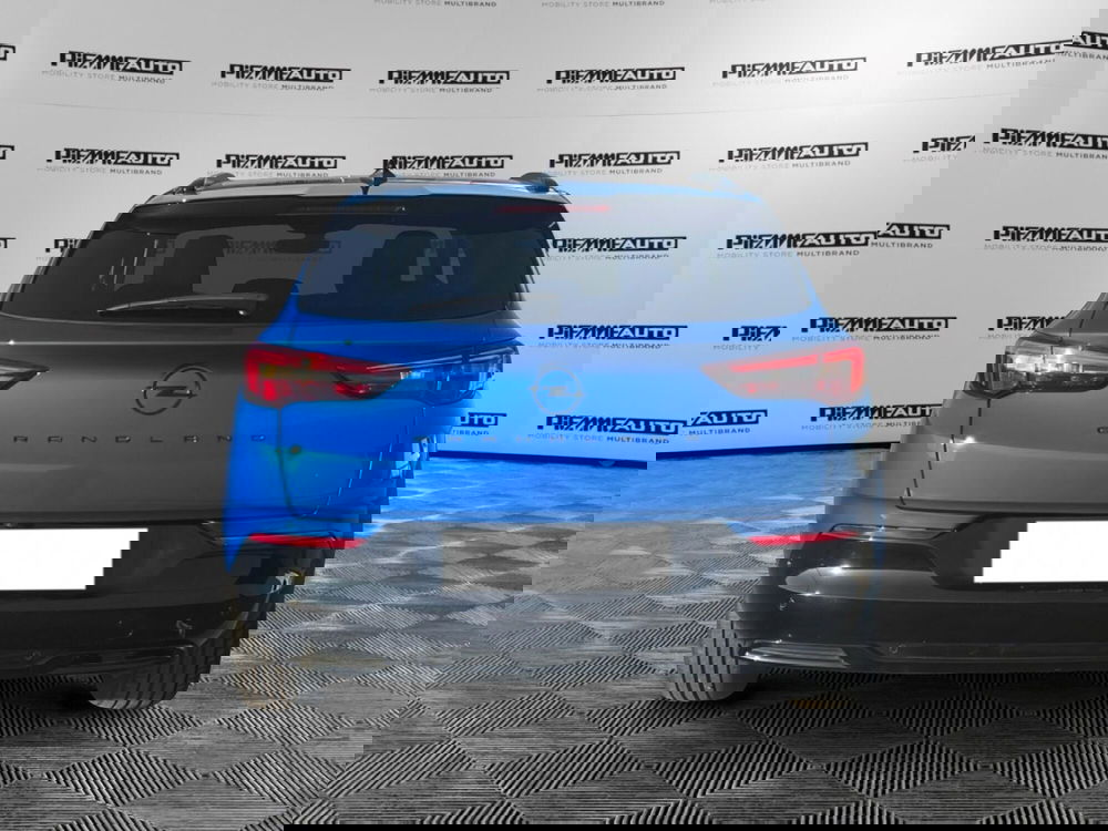 Opel Grandland usata a Piacenza (4)