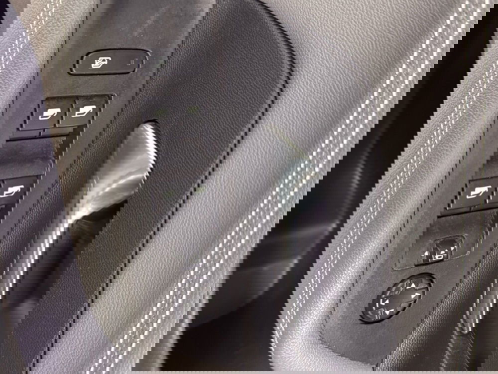 Opel Mokka usata a Palermo (7)