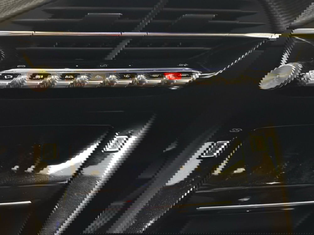 Peugeot 2008 usata a Palermo (11)