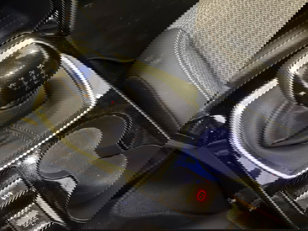 Peugeot 2008 usata a Palermo (9)