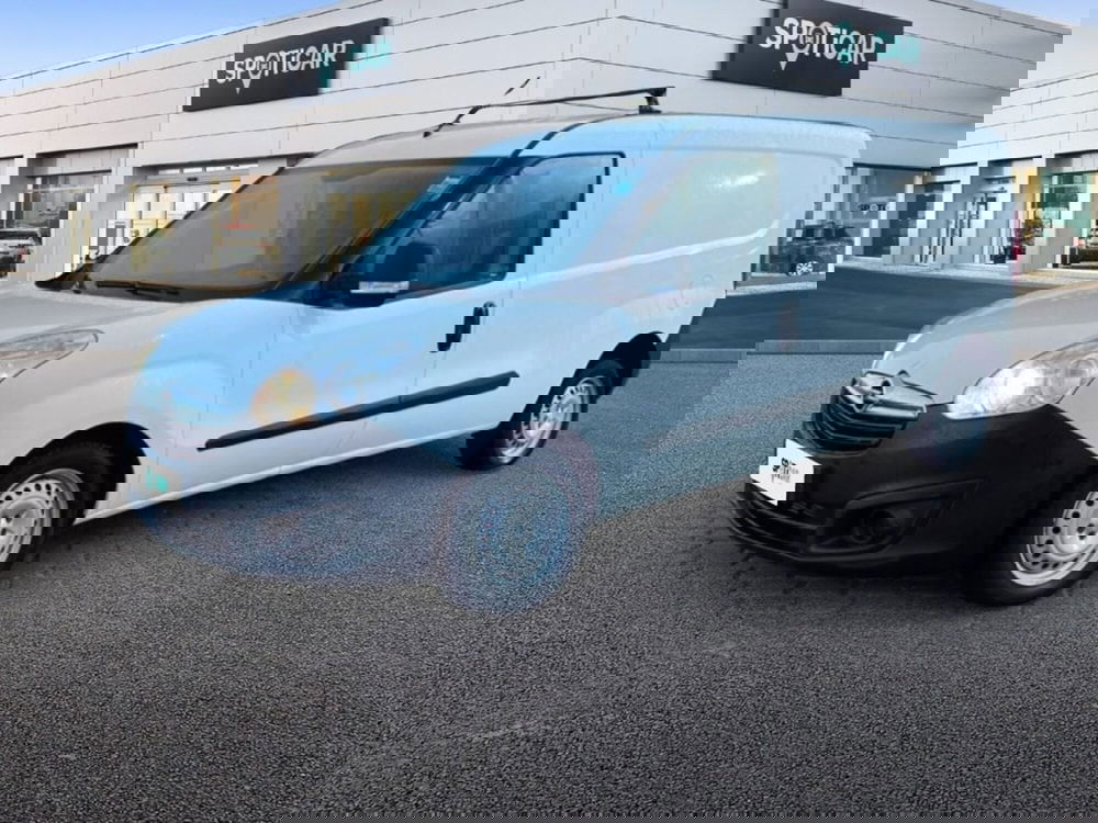 Opel Combo Furgone usata a Foggia