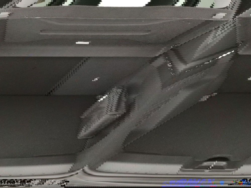 Jeep Avenger nuova a Padova (12)