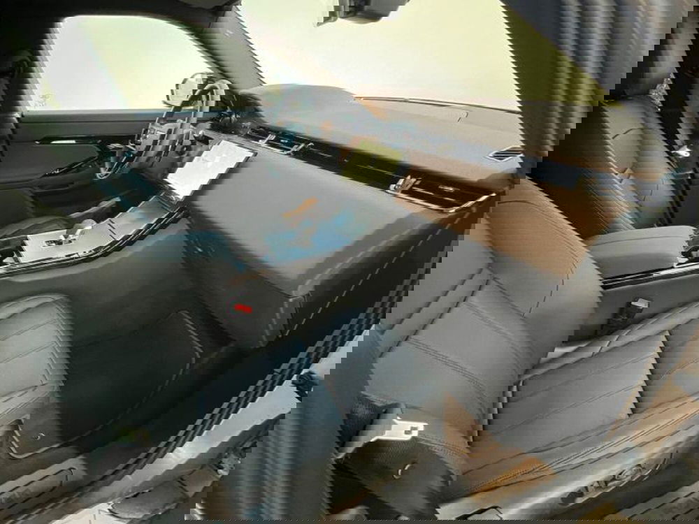 Land Rover Range Rover Evoque usata a Venezia (3)