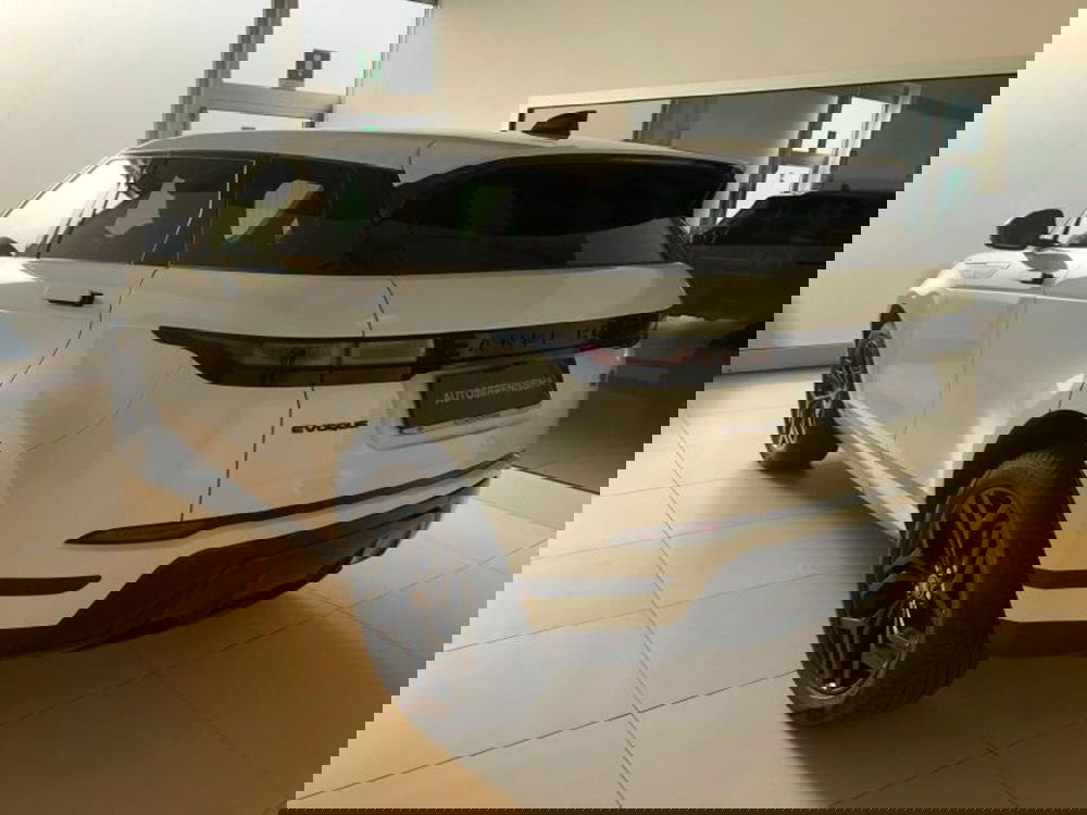 Land Rover Range Rover Evoque usata a Venezia (4)