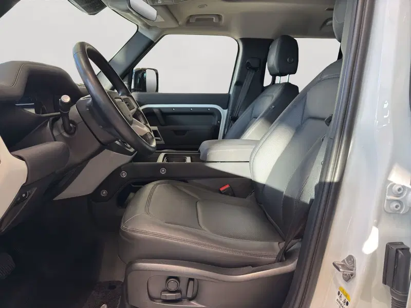 Land Rover Defender usata a Latina (11)