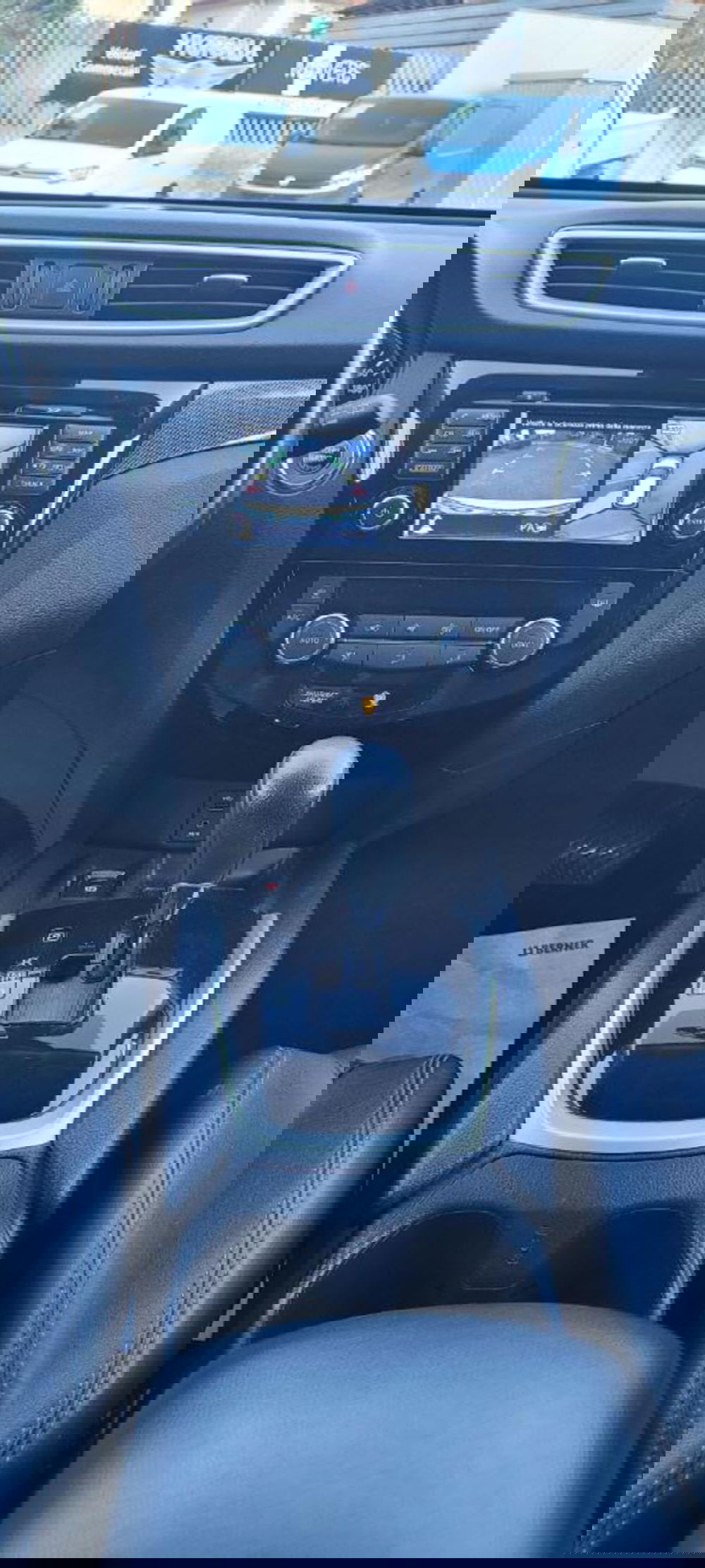 Nissan X-Trail usata a Napoli (10)