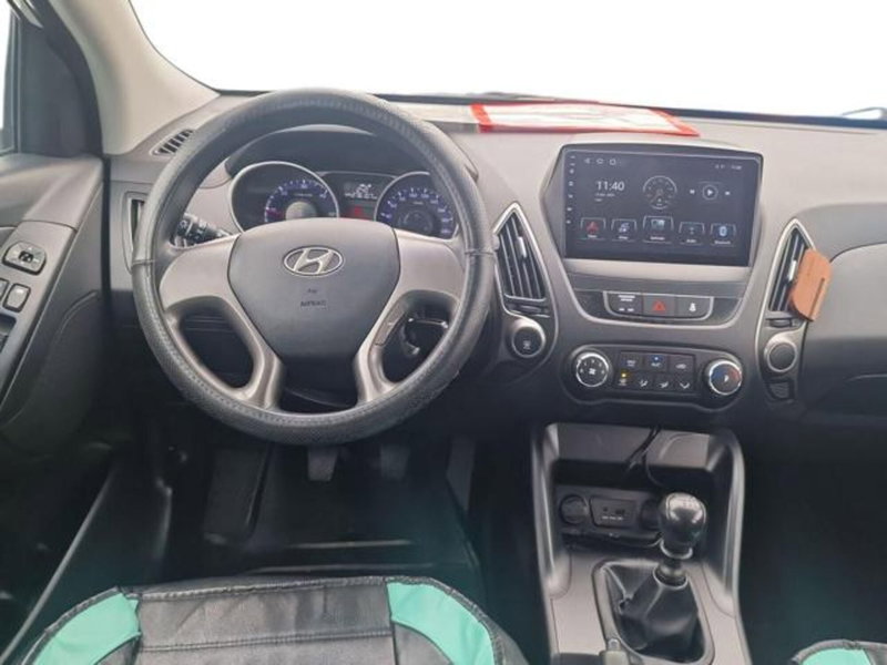 Hyundai ix35 usata a Salerno (10)