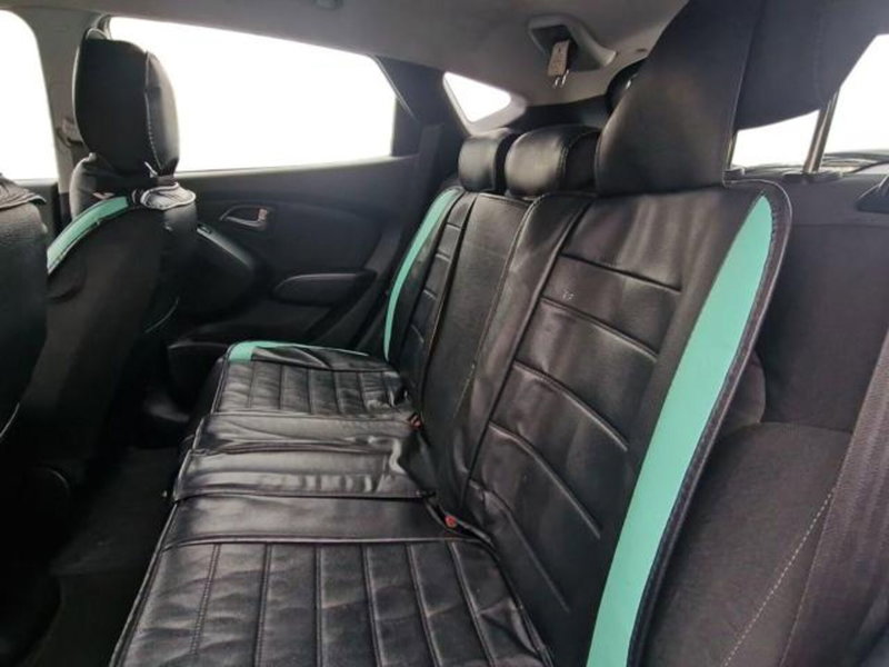Hyundai ix35 usata a Salerno (15)