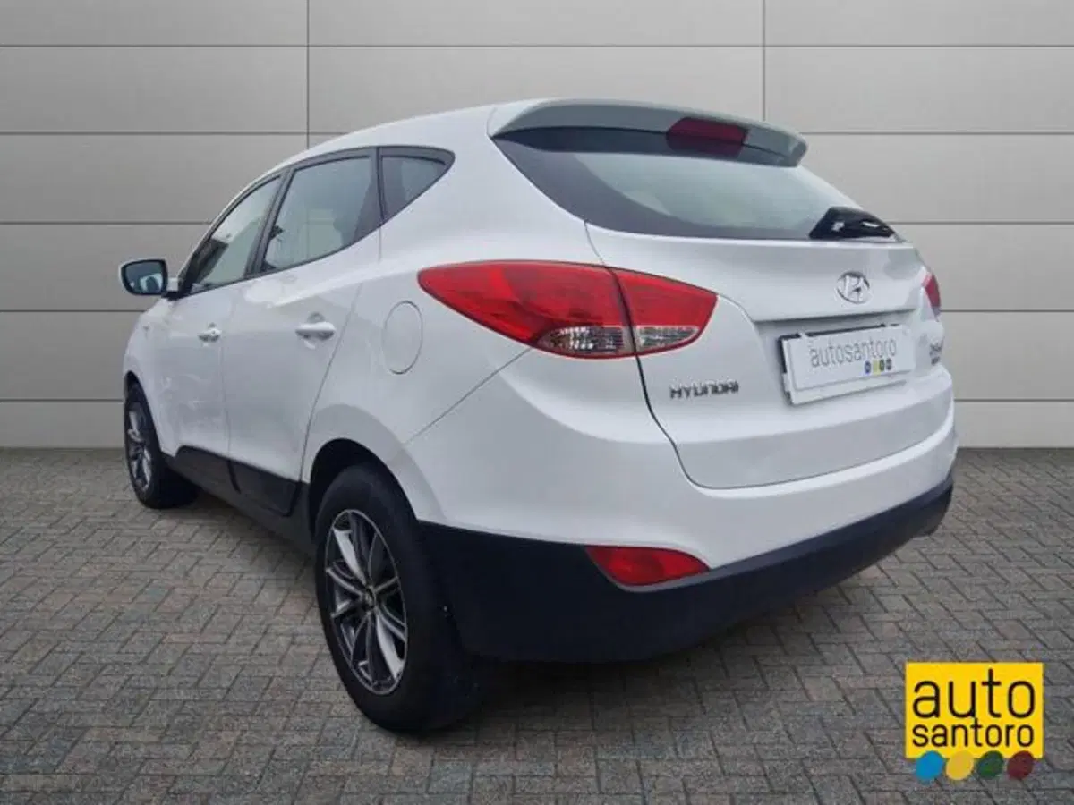 Hyundai ix35 usata a Salerno (4)