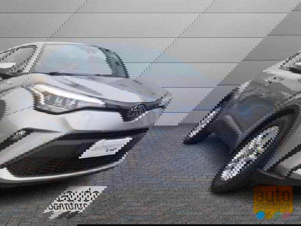 Toyota Toyota C-HR usata a Salerno (2)