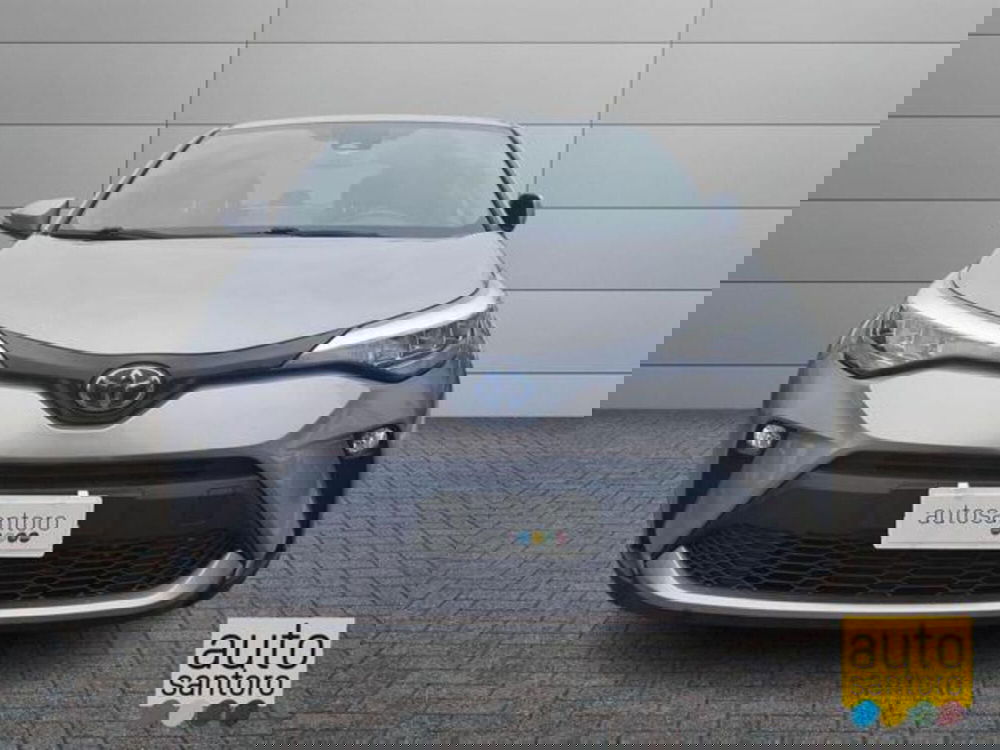 Toyota Toyota C-HR usata a Salerno (5)