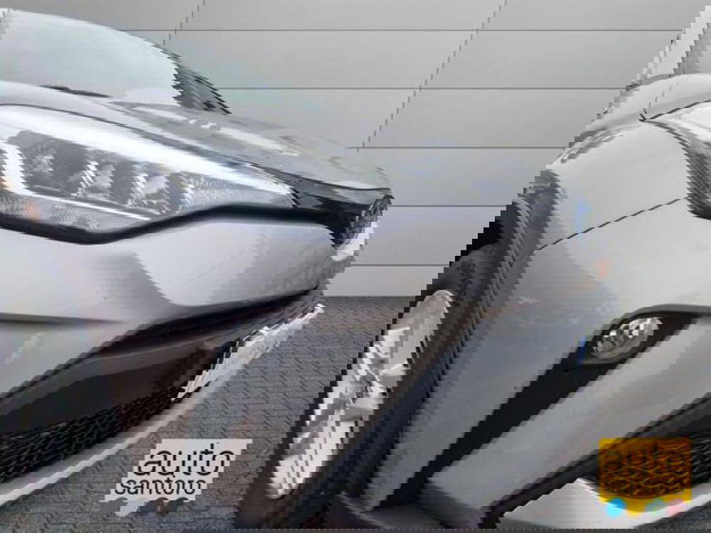 Toyota Toyota C-HR usata a Salerno (8)