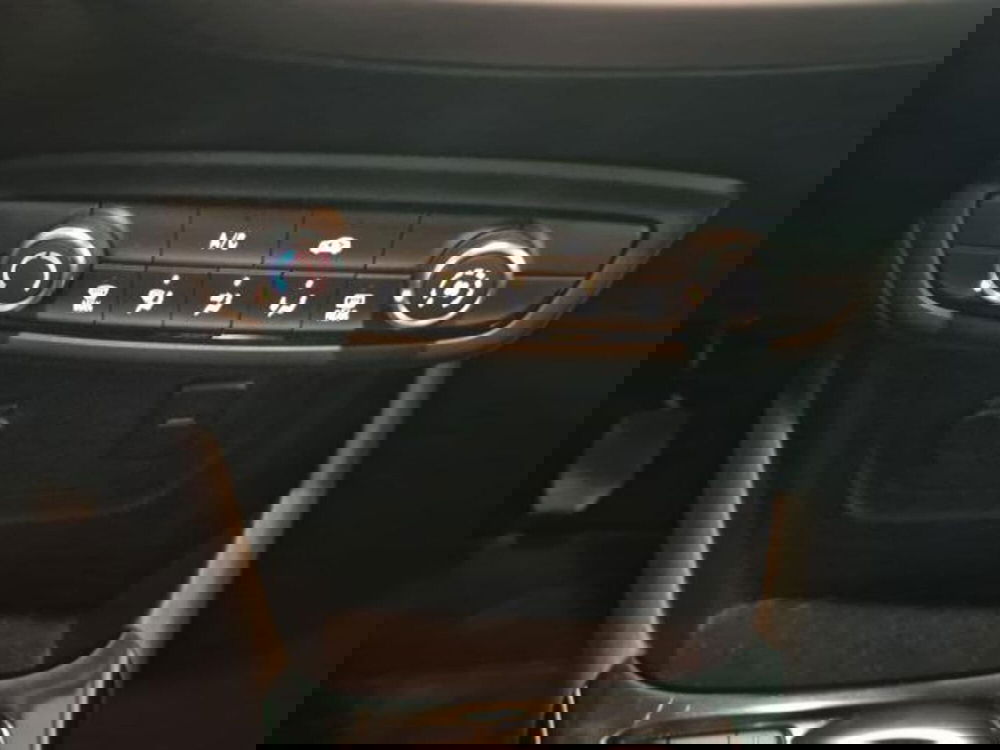 Opel Crossland usata a Salerno (18)