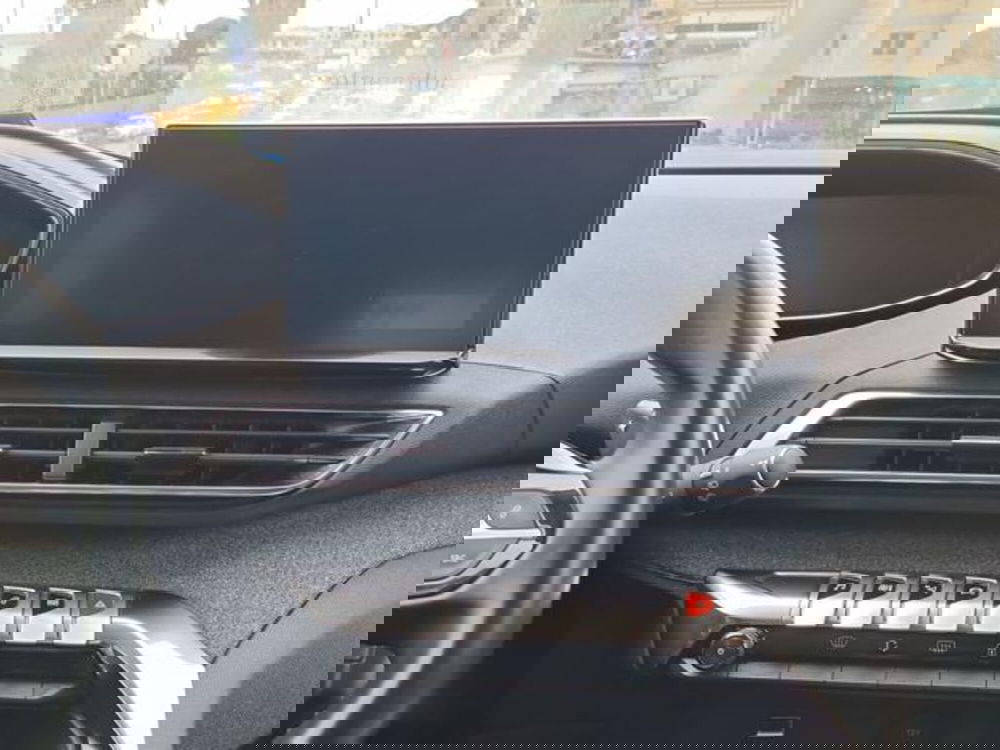 Peugeot 3008 usata a Salerno (15)