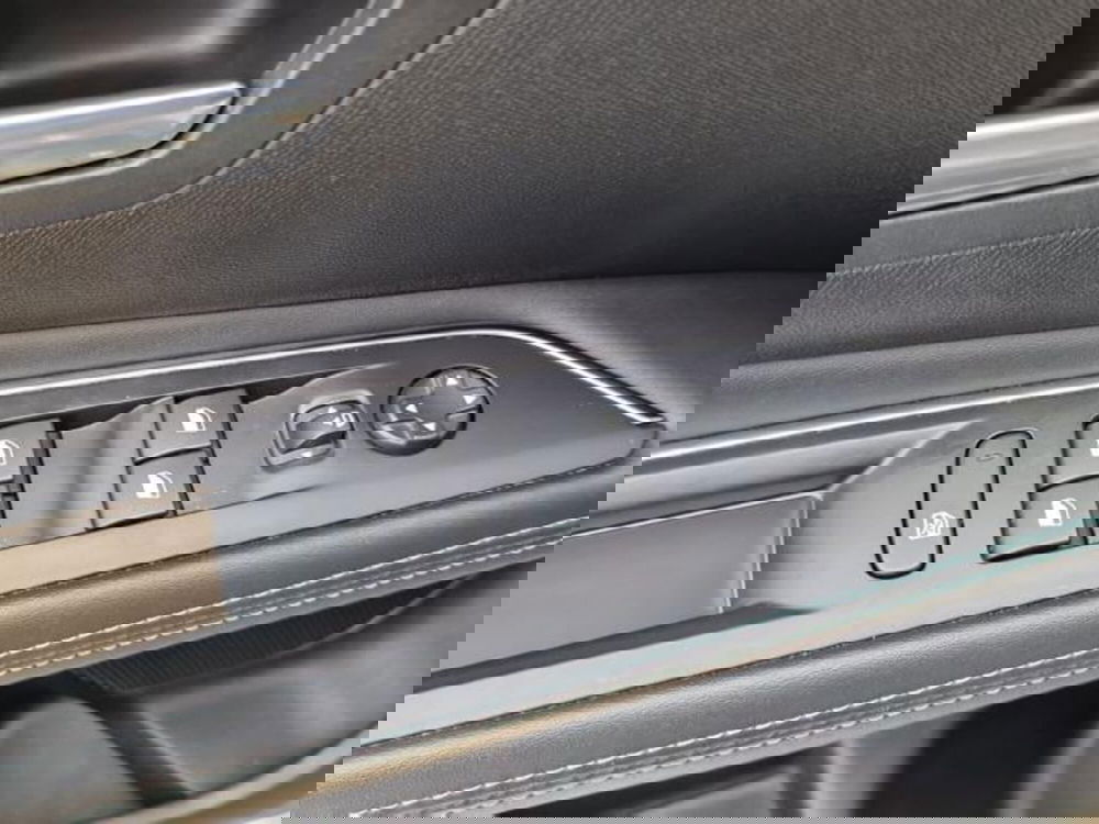 Peugeot 3008 usata a Salerno (20)