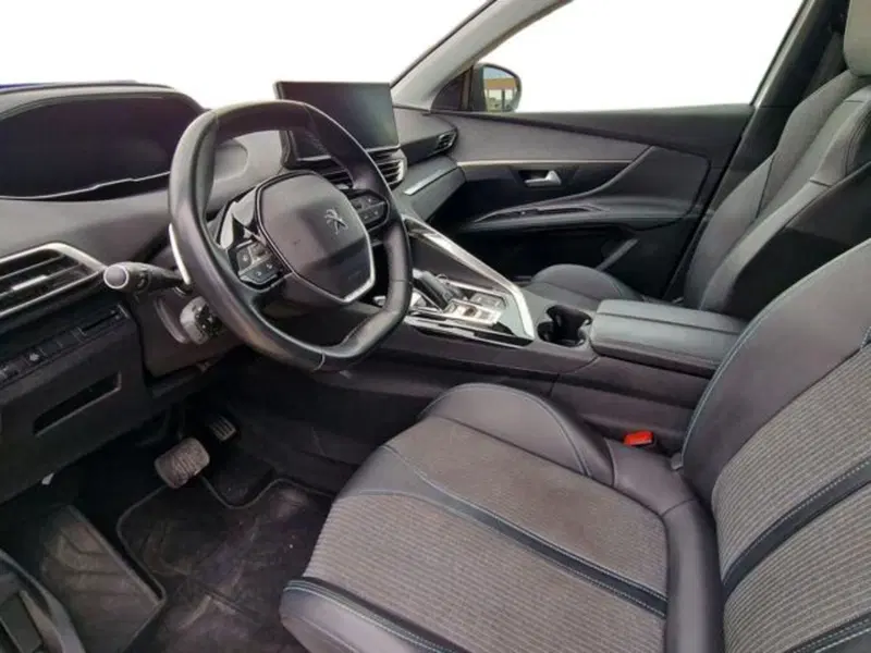 Peugeot 3008 usata a Salerno (9)