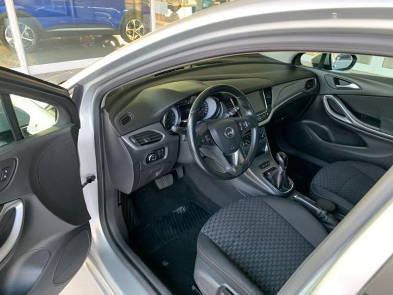 Opel Astra Station Wagon usata a Trieste