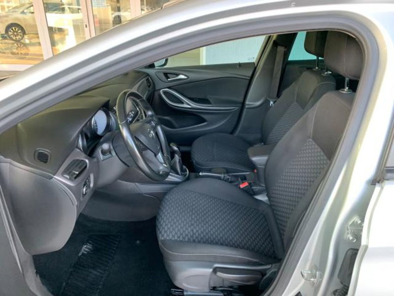 Opel Astra Station Wagon usata a Trieste (10)