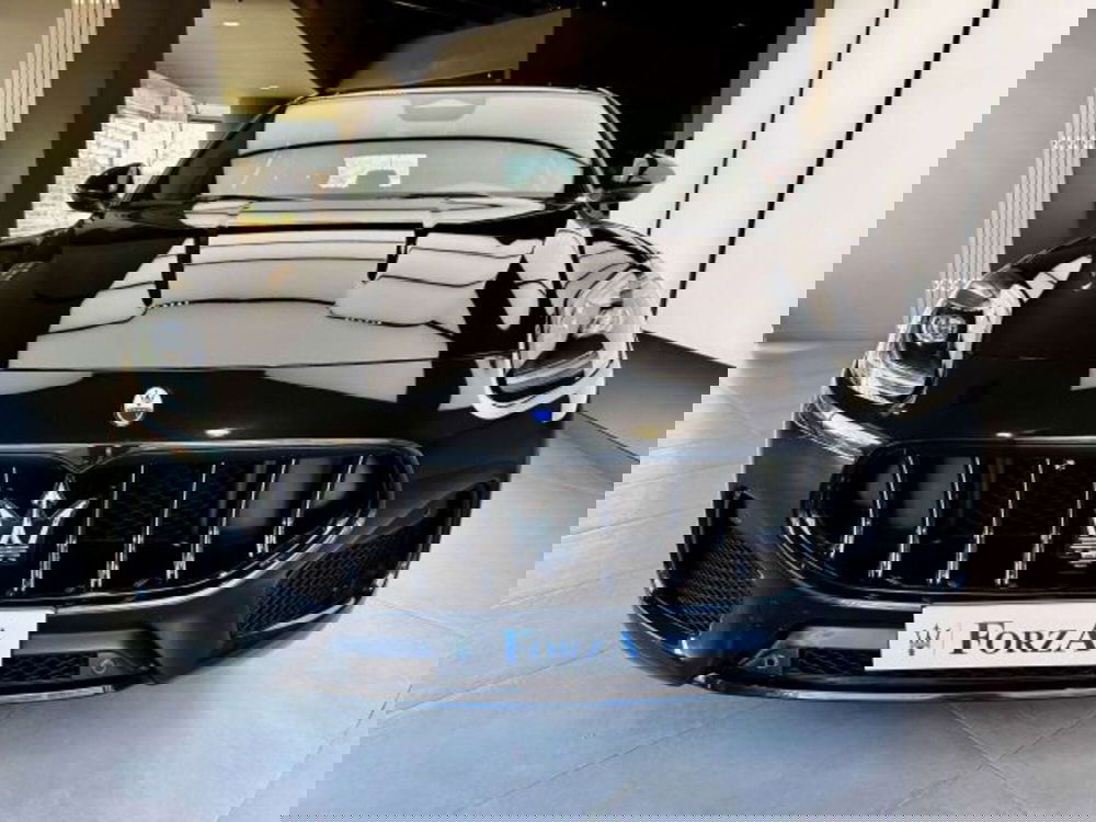 Maserati Grecale usata a Torino (2)