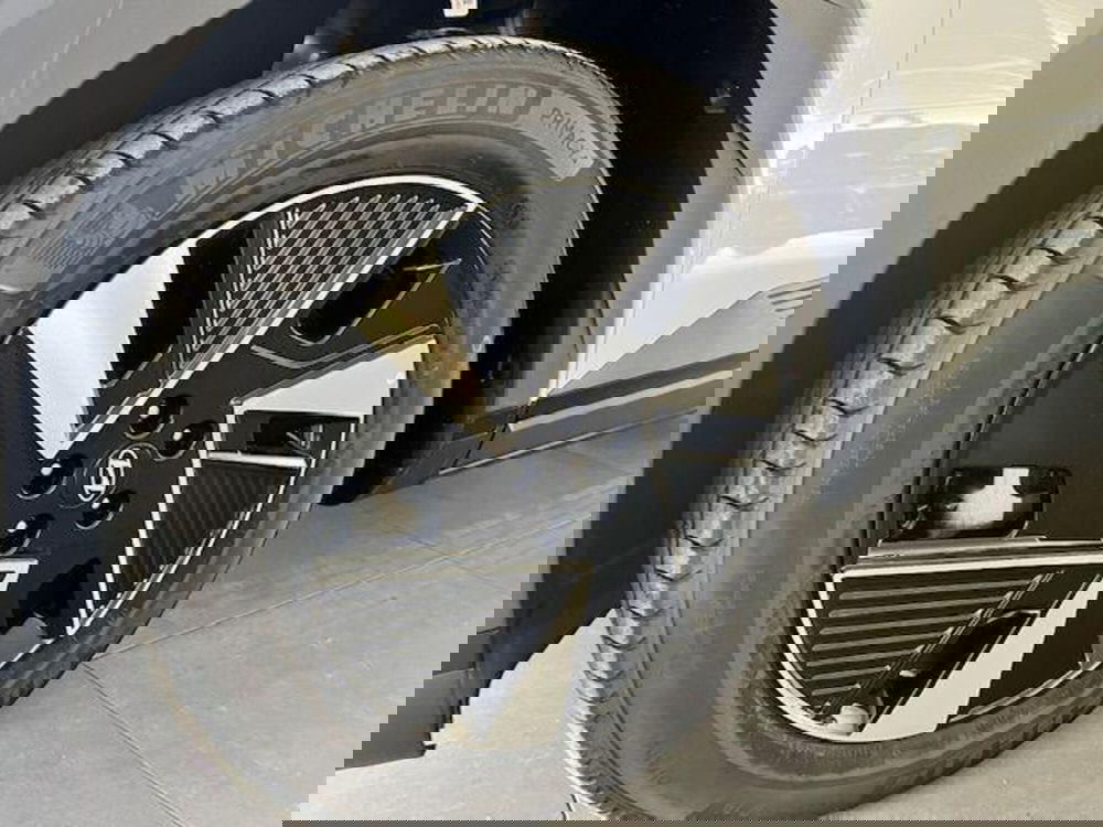 Hyundai Ioniq 5 nuova a Verbano Cusio Ossola (18)