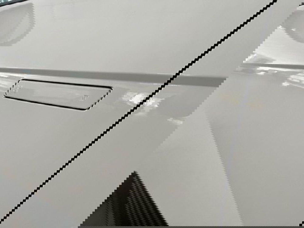 Hyundai Ioniq 5 nuova a Verbano Cusio Ossola (2)