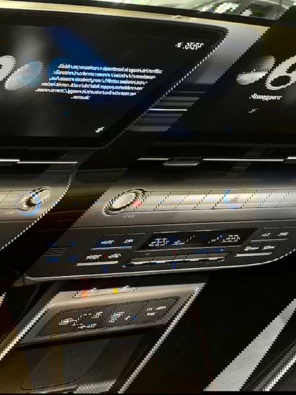 Hyundai Kona usata a Verbano Cusio Ossola (15)