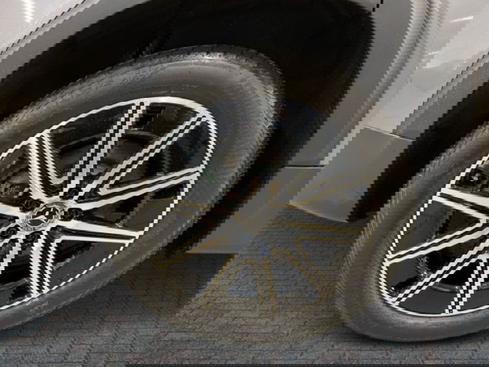 Mercedes-Benz EQB usata a Verona (7)