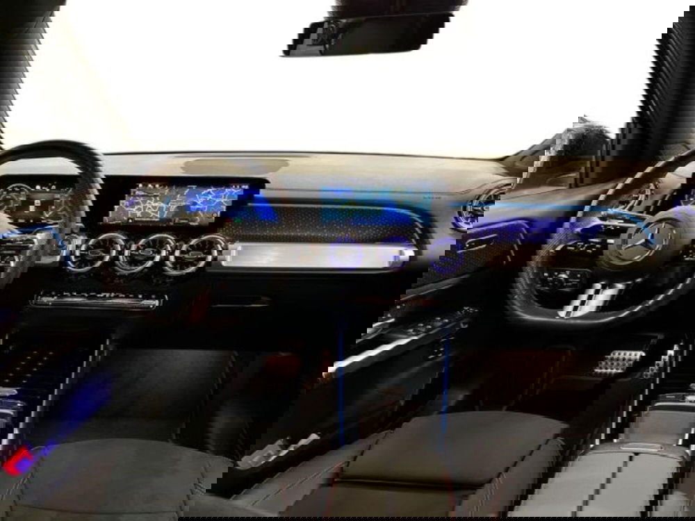 Mercedes-Benz EQB usata a Verona (9)