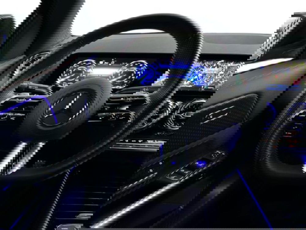 Mercedes-Benz EQA usata a Verona (10)