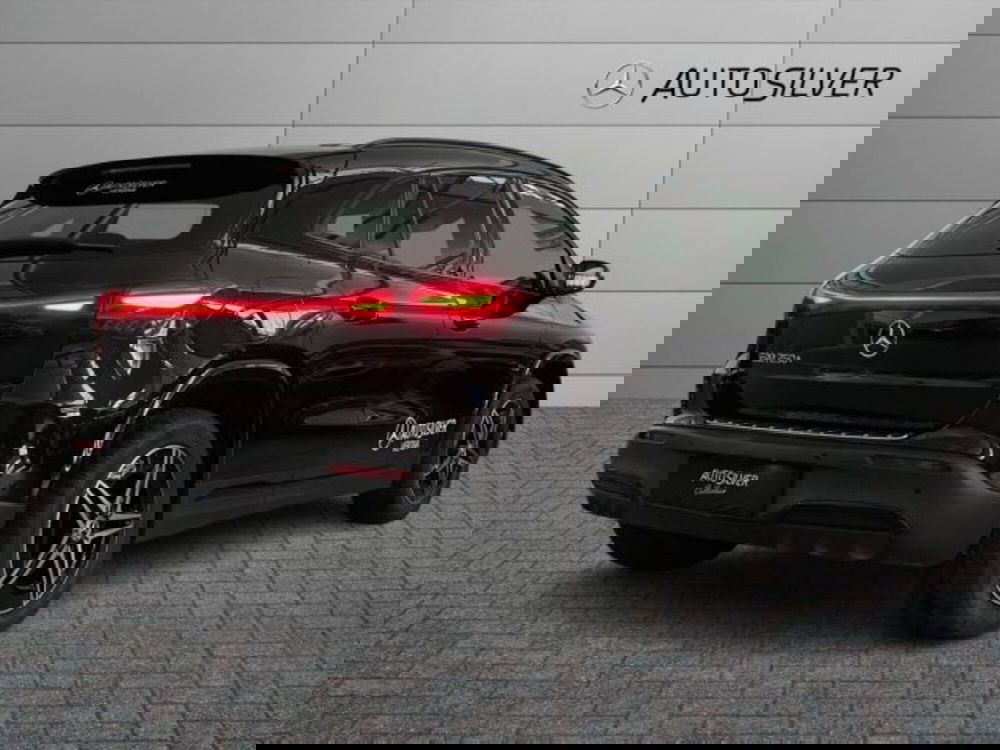 Mercedes-Benz EQA usata a Verona (2)