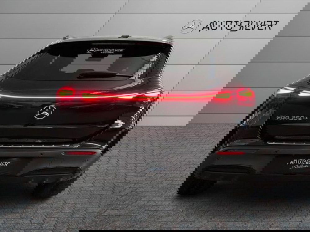 Mercedes-Benz EQA usata a Verona (4)