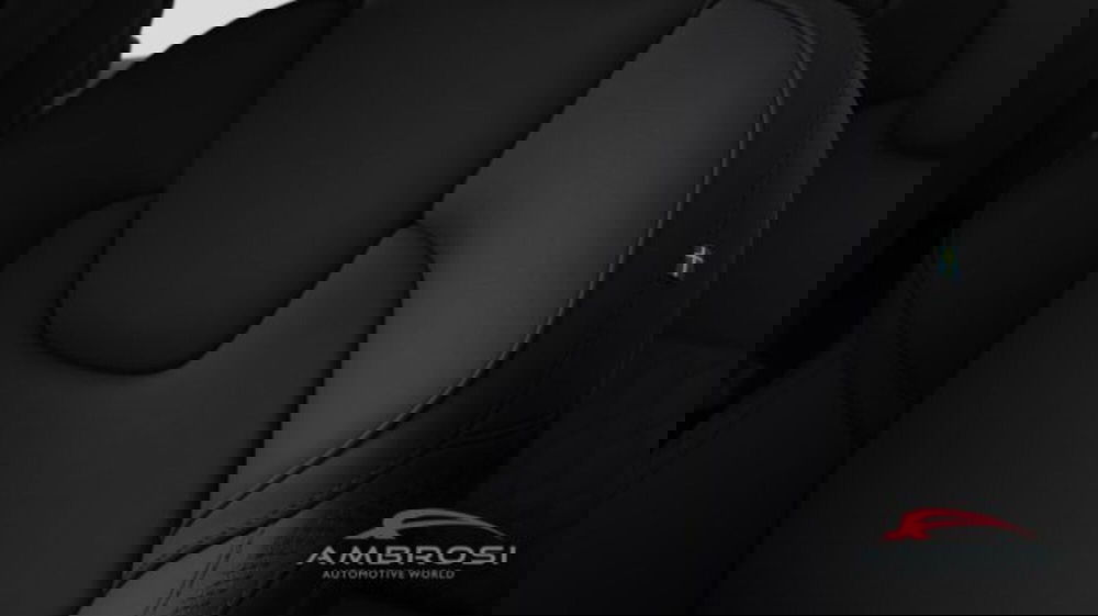 Volvo XC60 nuova a Perugia (11)