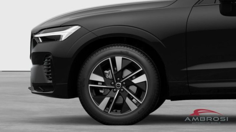 Volvo XC60 nuova a Perugia (9)