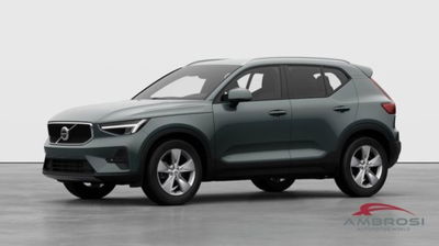 Volvo XC40 B3 automatico Core nuova a Corciano