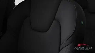 Volvo XC60 2.0 b5 mhev Plus Bright awd auto nuova a Corciano